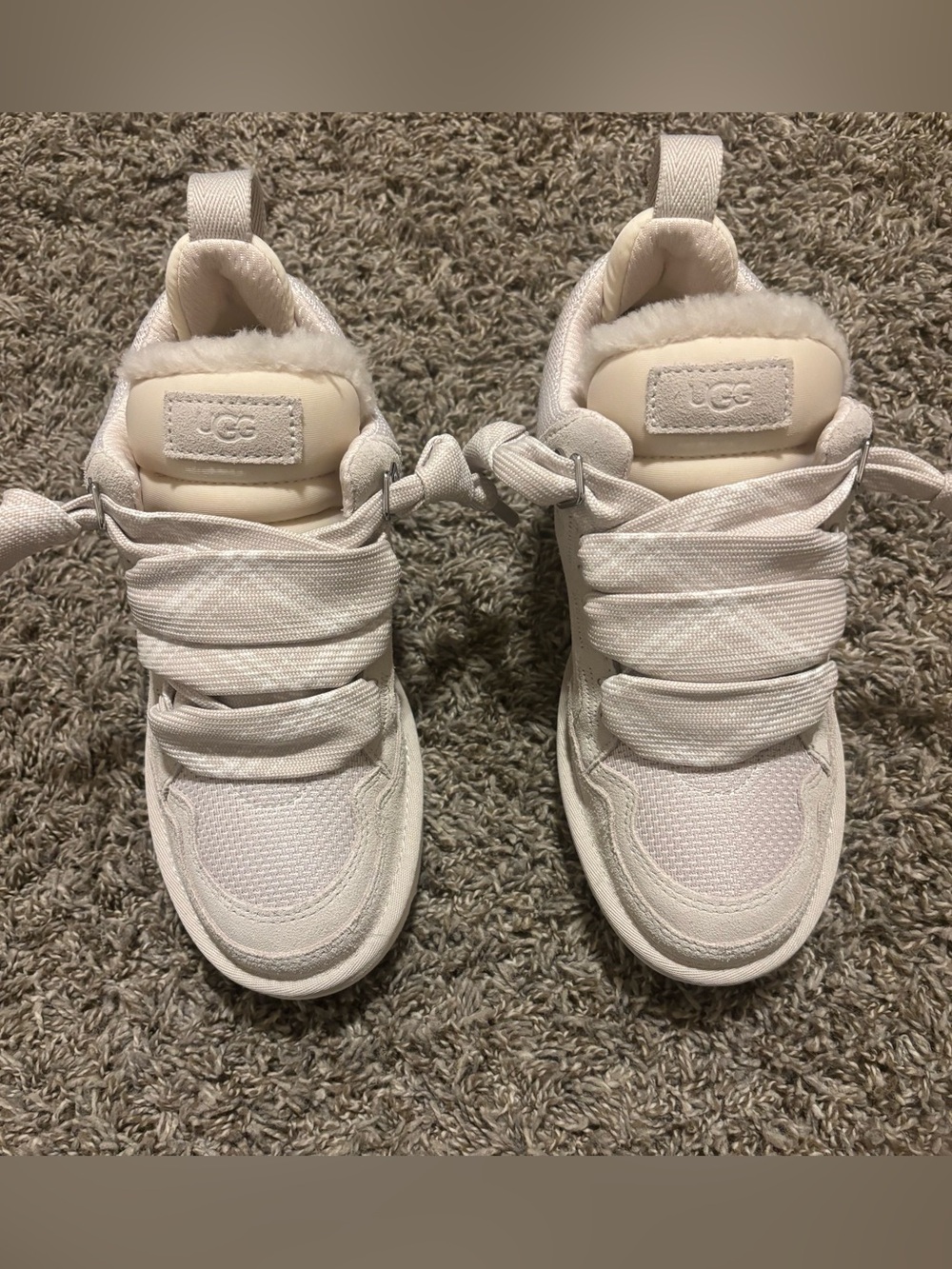 UGG  Off-White Plush-Lined Ribbon Lace Sneakers
